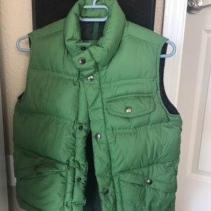 Lands end kids vest size medium.